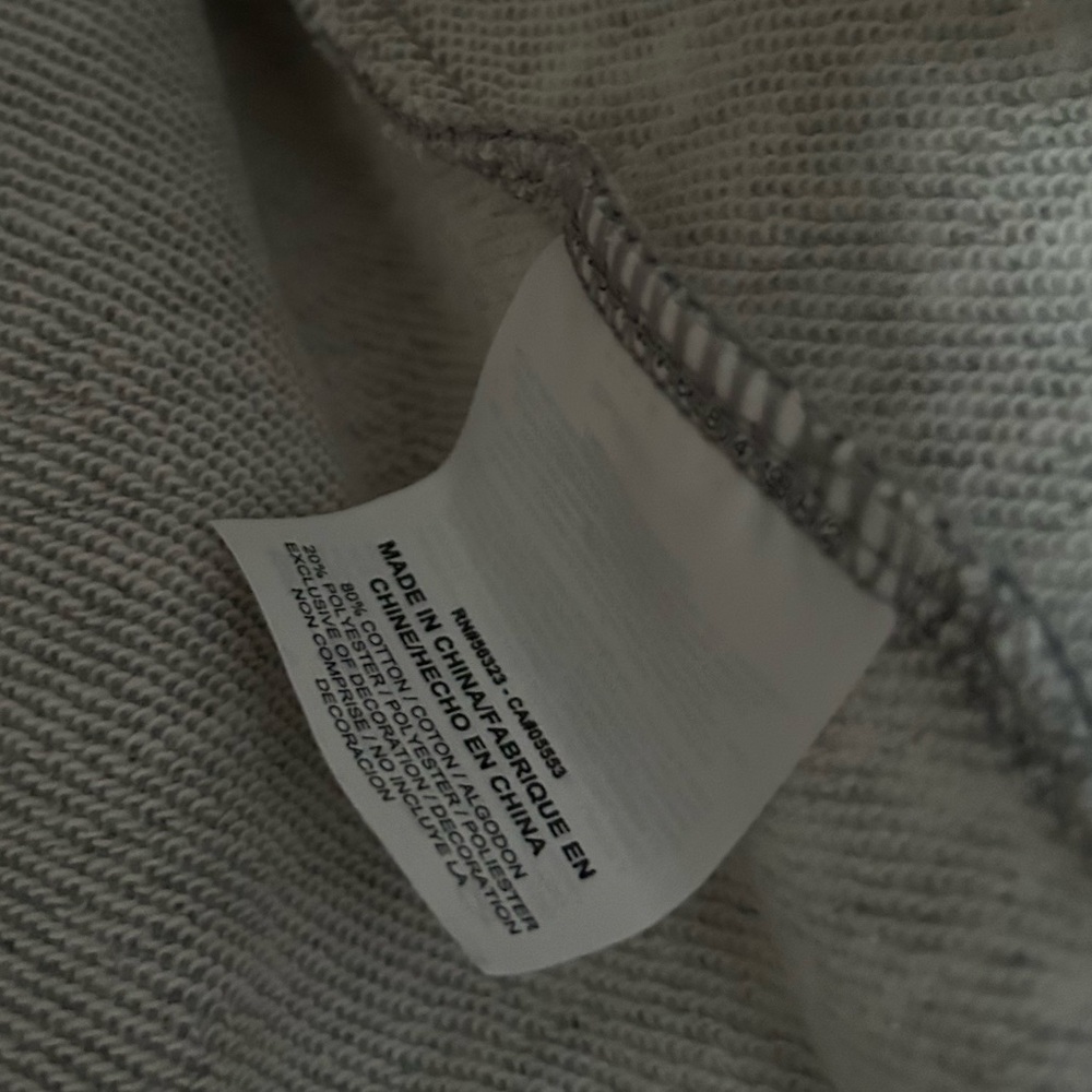 Nike Cropped Crew Neck Sweatshirt - Picture 8 of 11